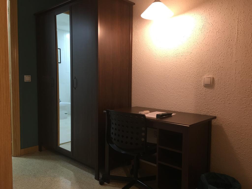 Hostal เตรสกันตอส ภายนอก รูปภาพ