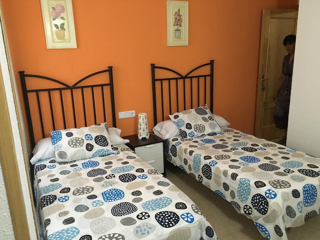 Hostal เตรสกันตอส ภายนอก รูปภาพ